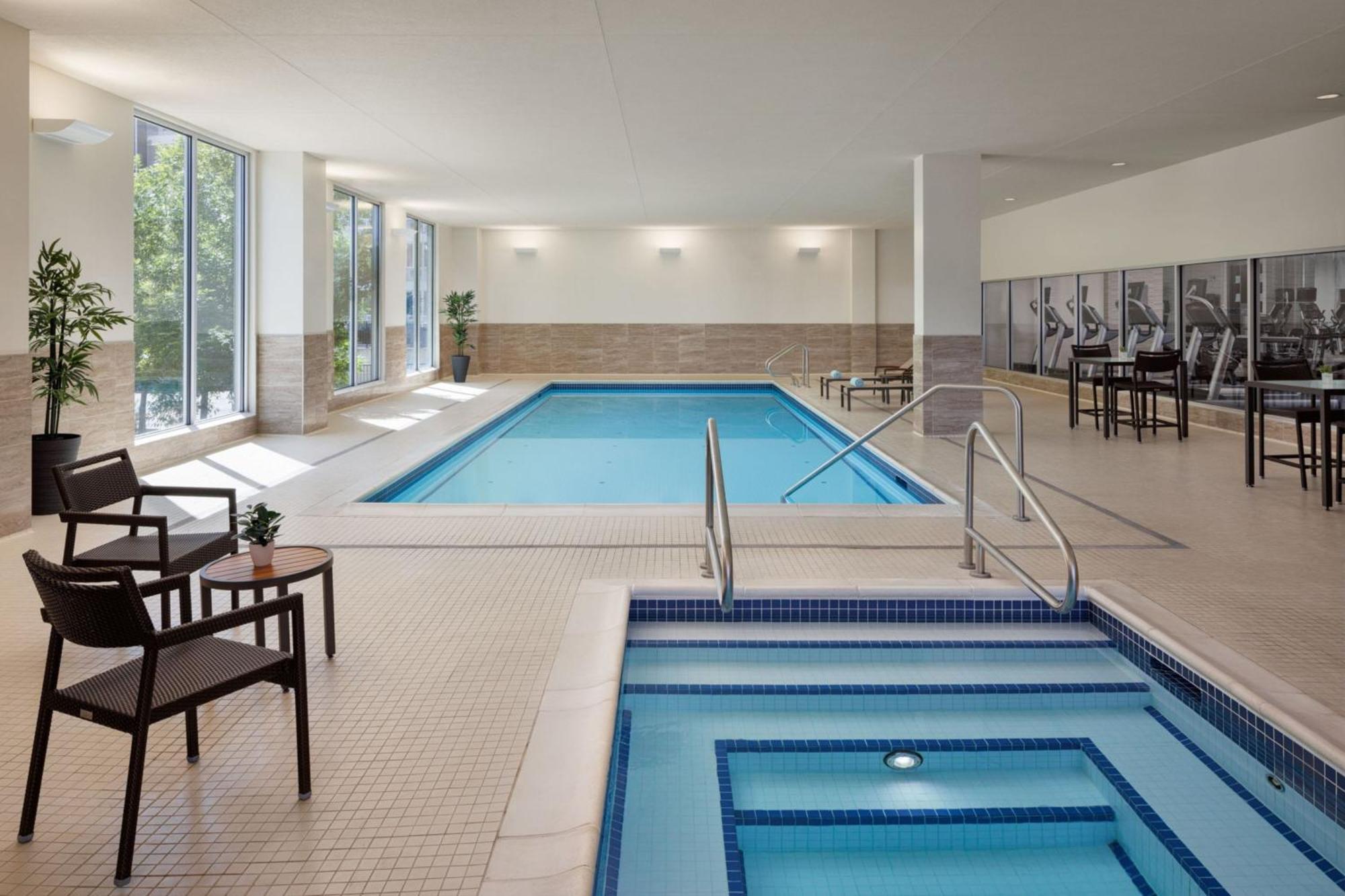 Courtyard By Marriott George