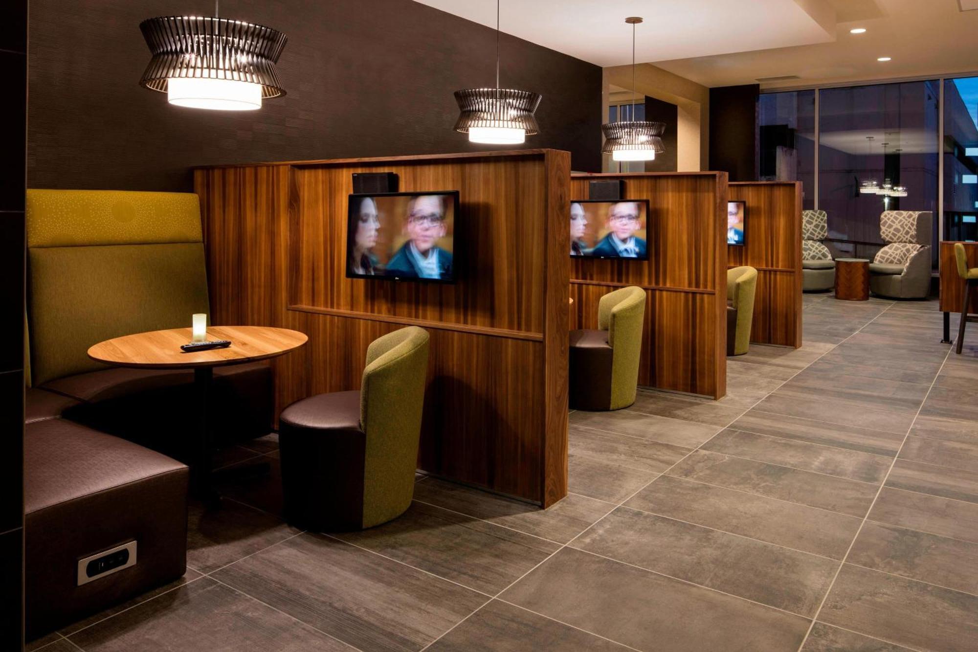 Courtyard By Marriott George 4*