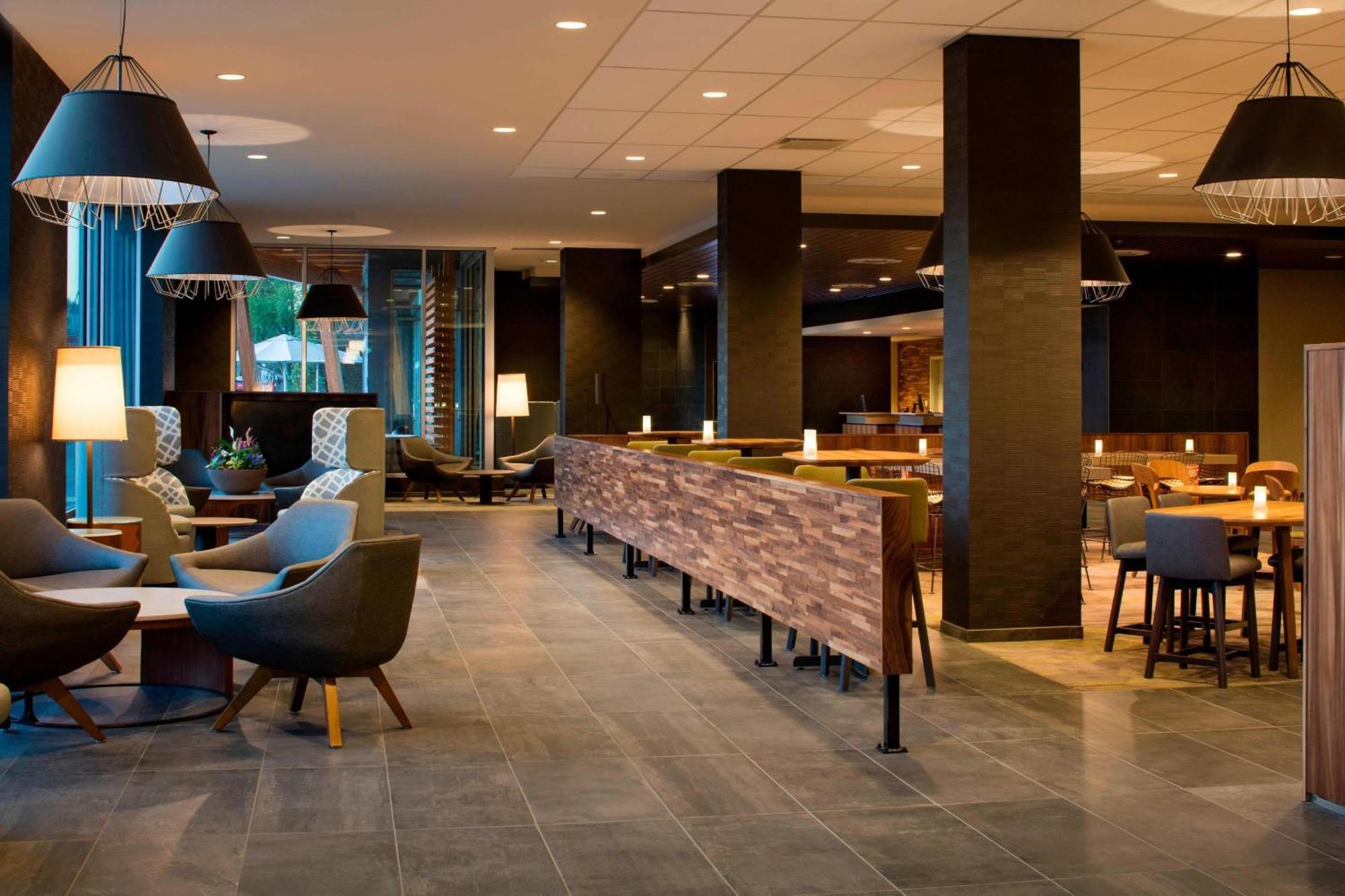 Hotel Courtyard By Marriott George 4*