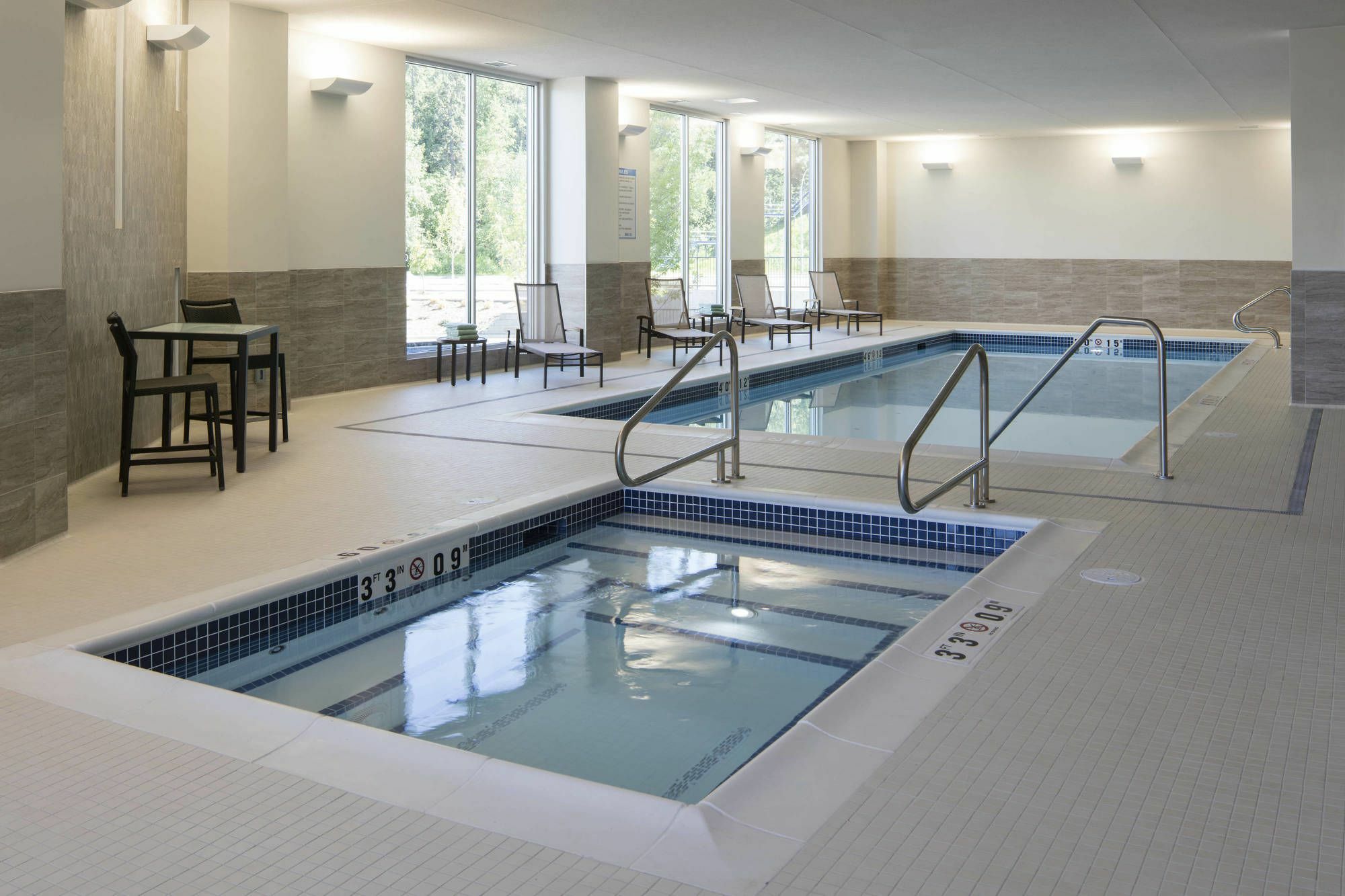 Hotel Courtyard By Marriott George 4*